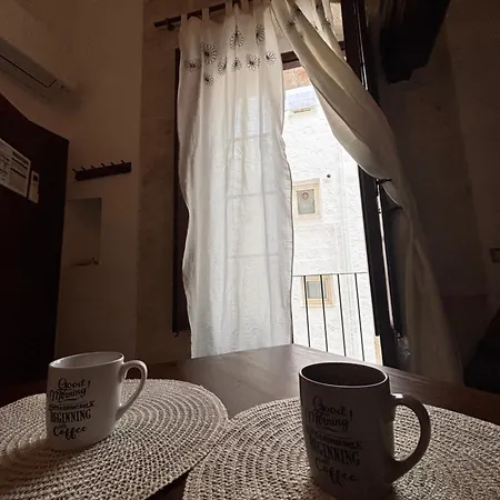 Arco Sallustio بيت ضيافة مونوبولي