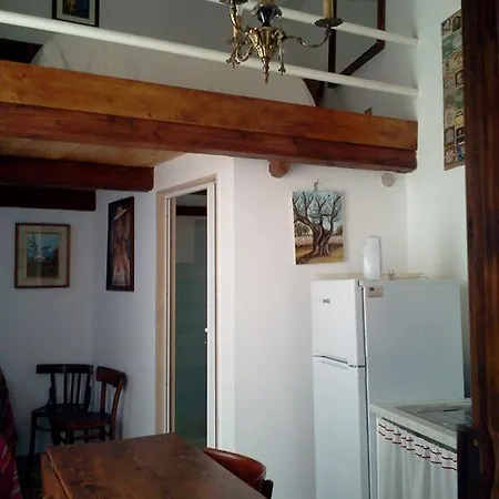 Arco Sallustio Apartamento