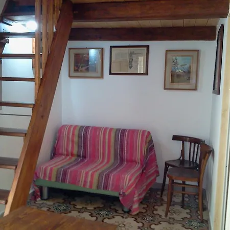 Arco Sallustio Apartamento